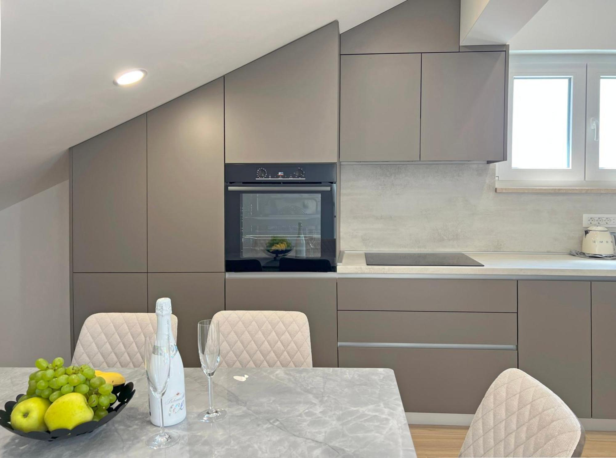 Luxury Apartments Luna Тучепи Экстерьер фото